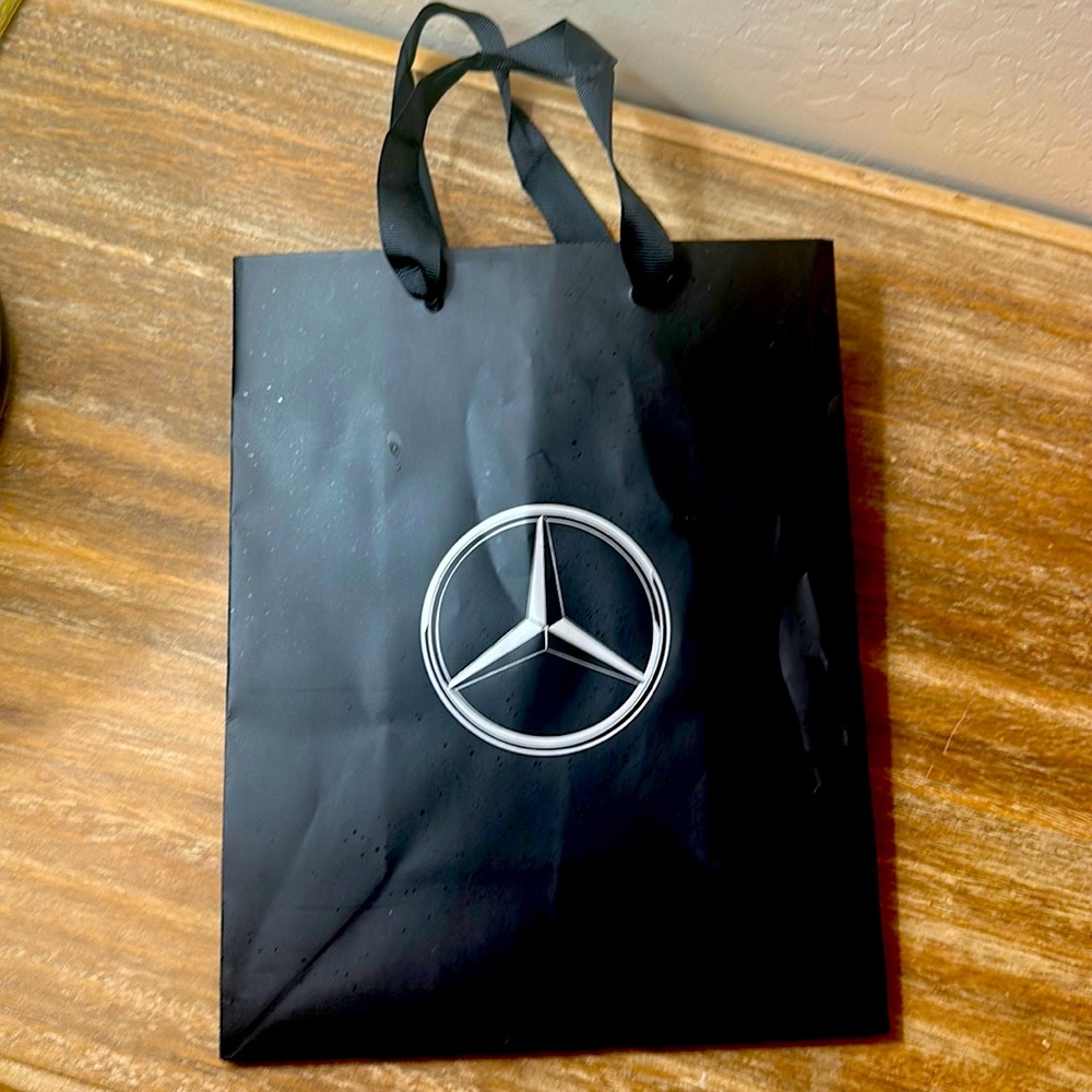 Mercedes Benz 10 x 8 Gift Bag